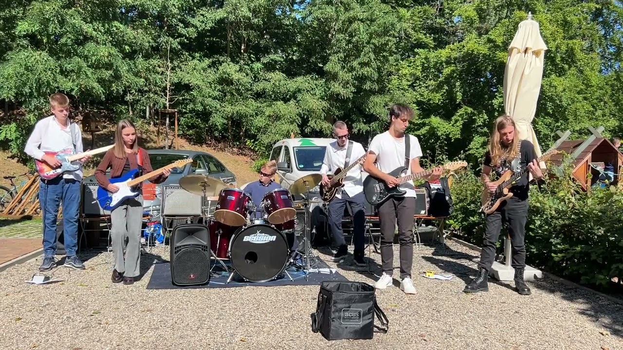 Apache - The Shadows cover (Heringsdorf 14.9.24)