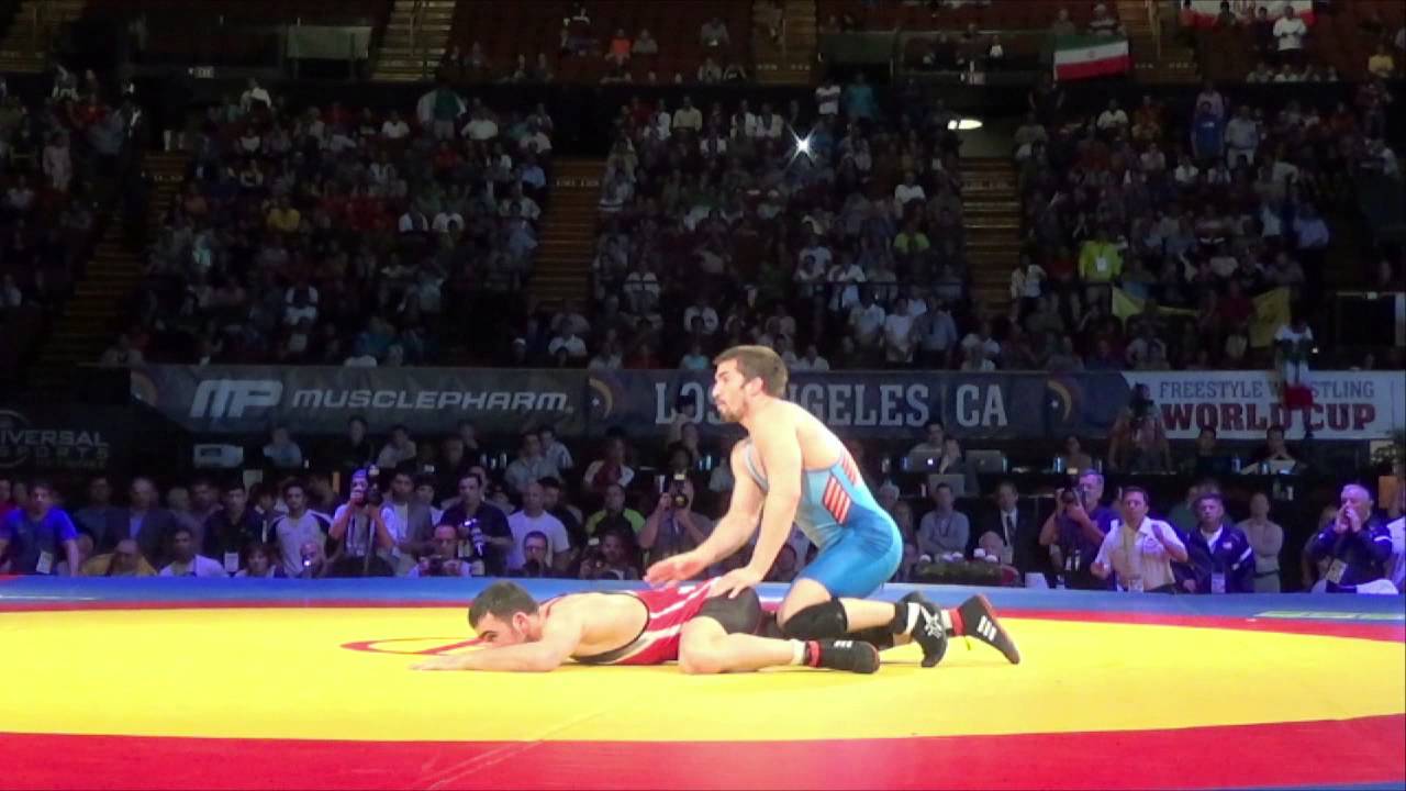 65 KG Brent Metcalf USA vs Meysam Nasiri Iran