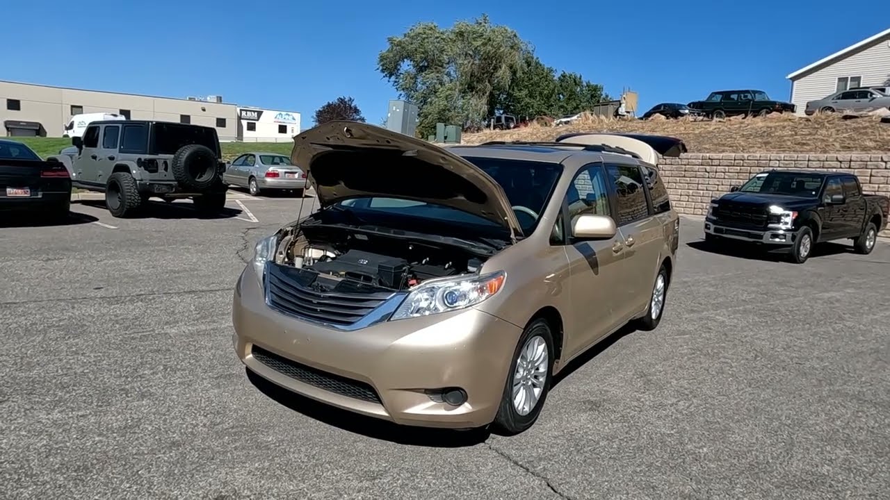 2014 Toyota Sienna 8-Passenger Minivan For Sale