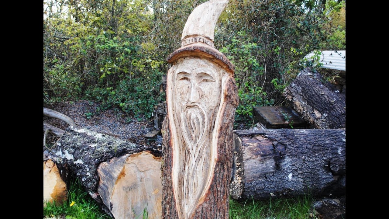 Schnitzen mit der Motorsäge Woodcarving i Sweden