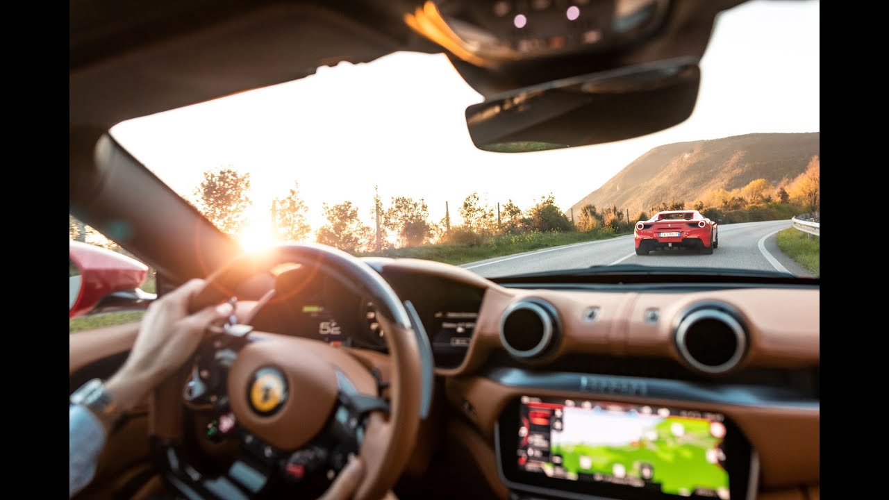 Supervibes | Luxury Driving Tours in Le Marche