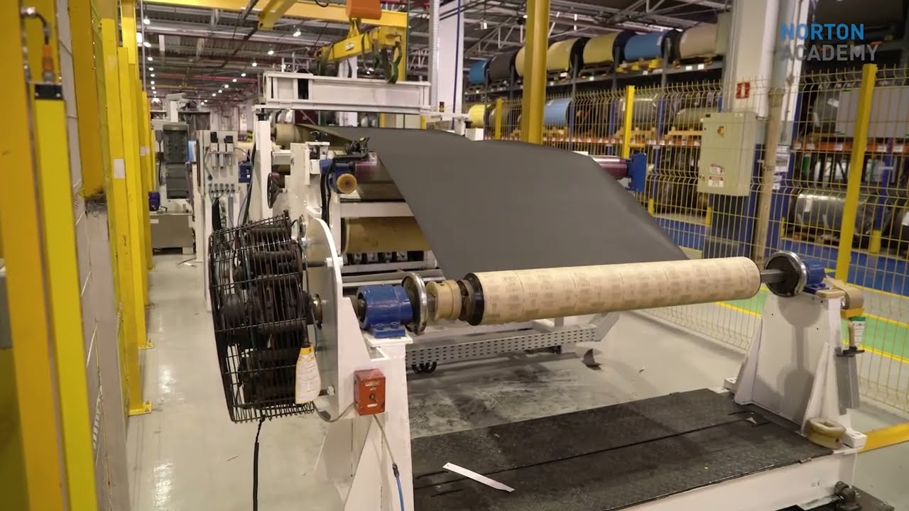 Un viaje por nuestra planta de fabricación de lijas Norton.