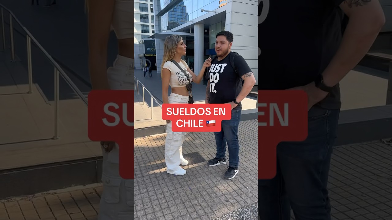 De que trabajan y cu&aacute;nto ganan los Chilenos? 🇨🇱 #viral #encuestacallejera #chile #sueldos