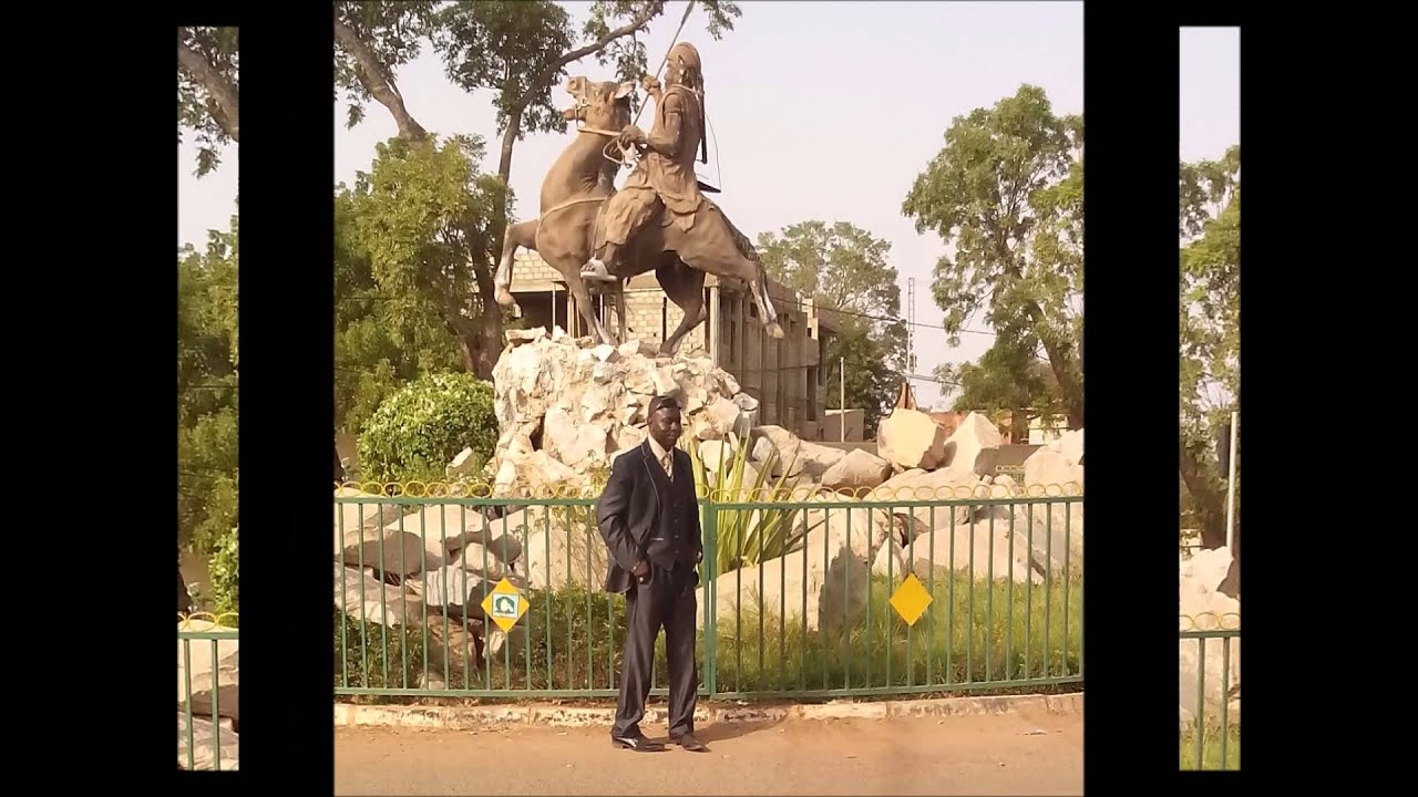 ISSAKA OUEDRAOGO -MUSIQUE TRADITIONELLE BURKINABE