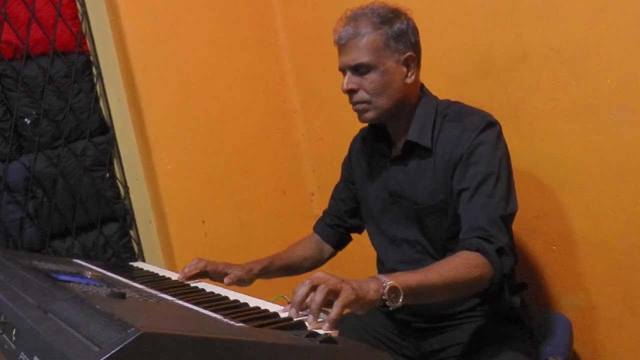 Mihikatha nalawala ( instrumental)