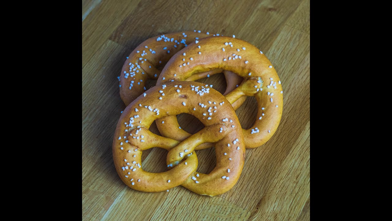 Brezeln / Brezen mit Haushaltsnatron