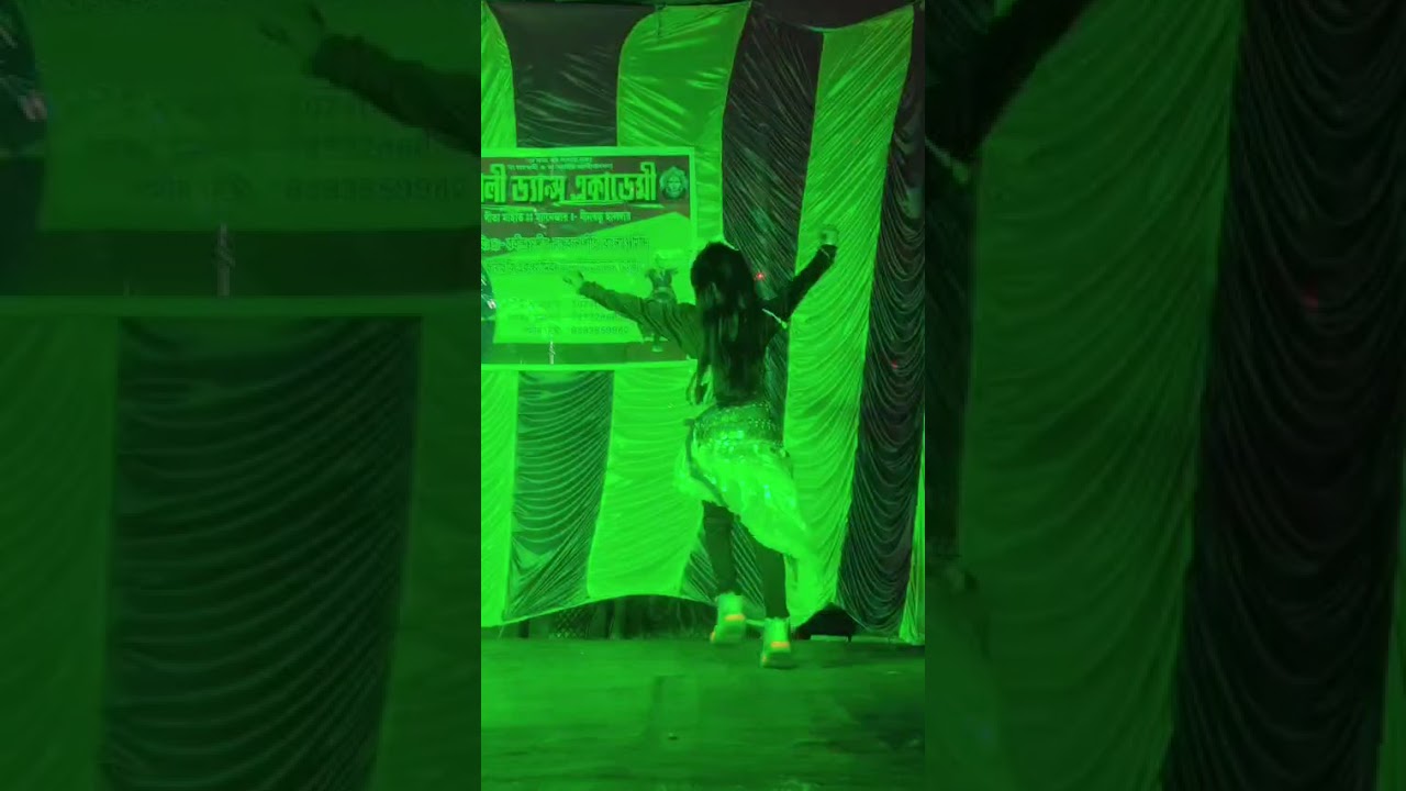 পড়লে প্রেমেরি জালে এ মনটা থাকে টান টানা টান #strawberry #dance #video