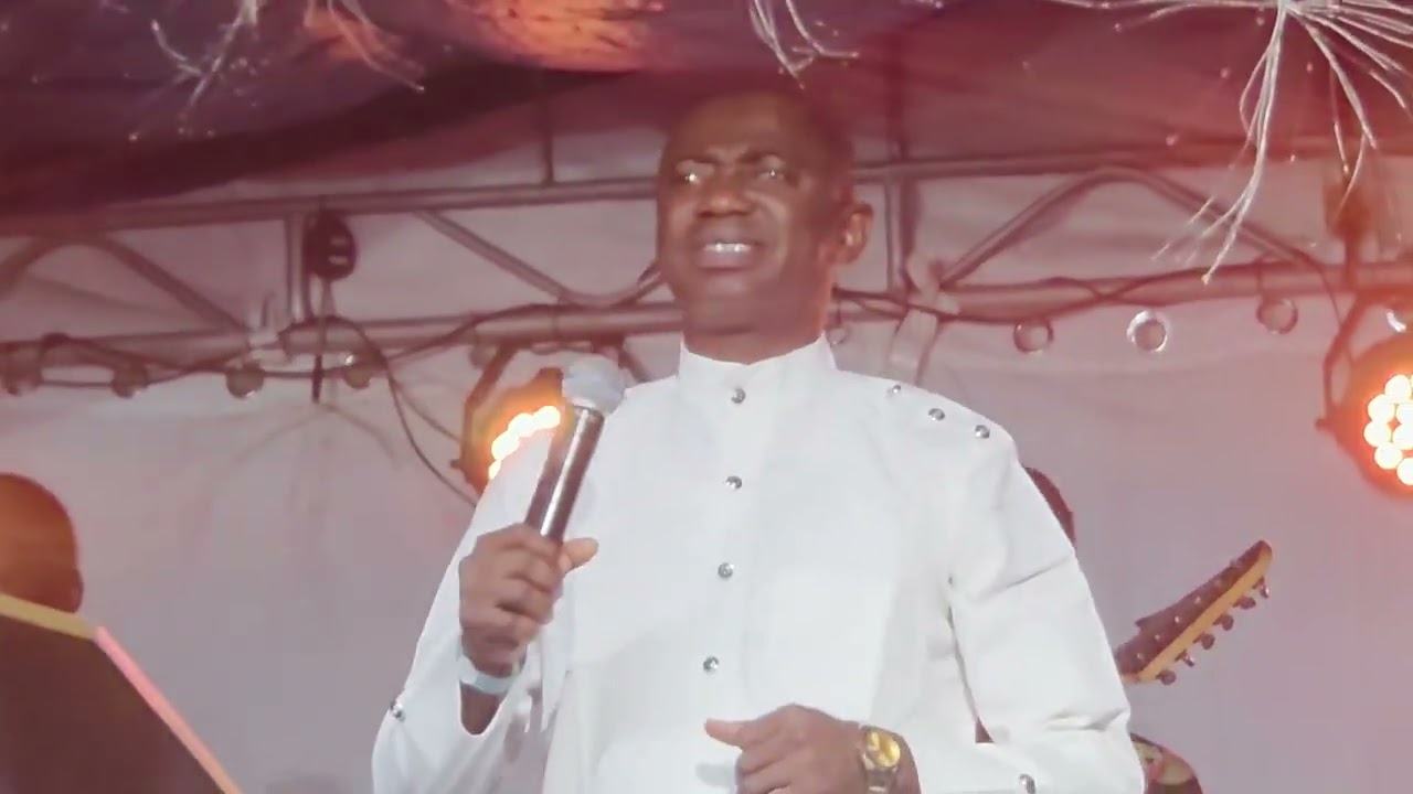 ELIJAH AKINTUNDE AT JESUS GLOBAL FESTIVAL