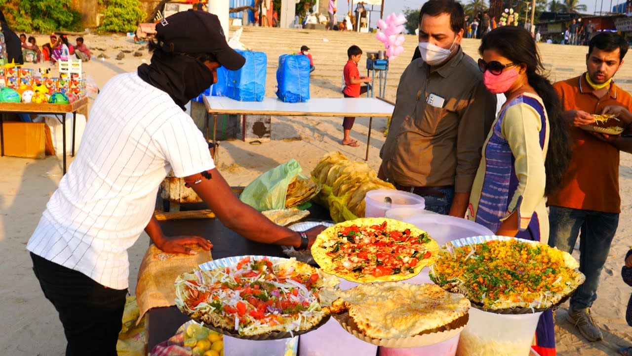 Masala Khichiya Papad Toasted On Coal | Mumbai Roadside Snacks Recipe | #StreetFood
