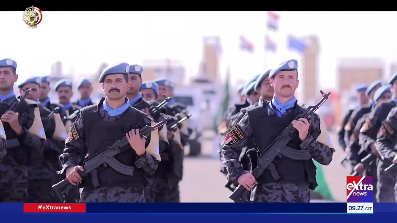 الرئيس الصومالي ووزير الدفاع يشهدان اصطفاف القوات المصرية المشاركة ببعثة الاتحاد الأفريقي بالصومال