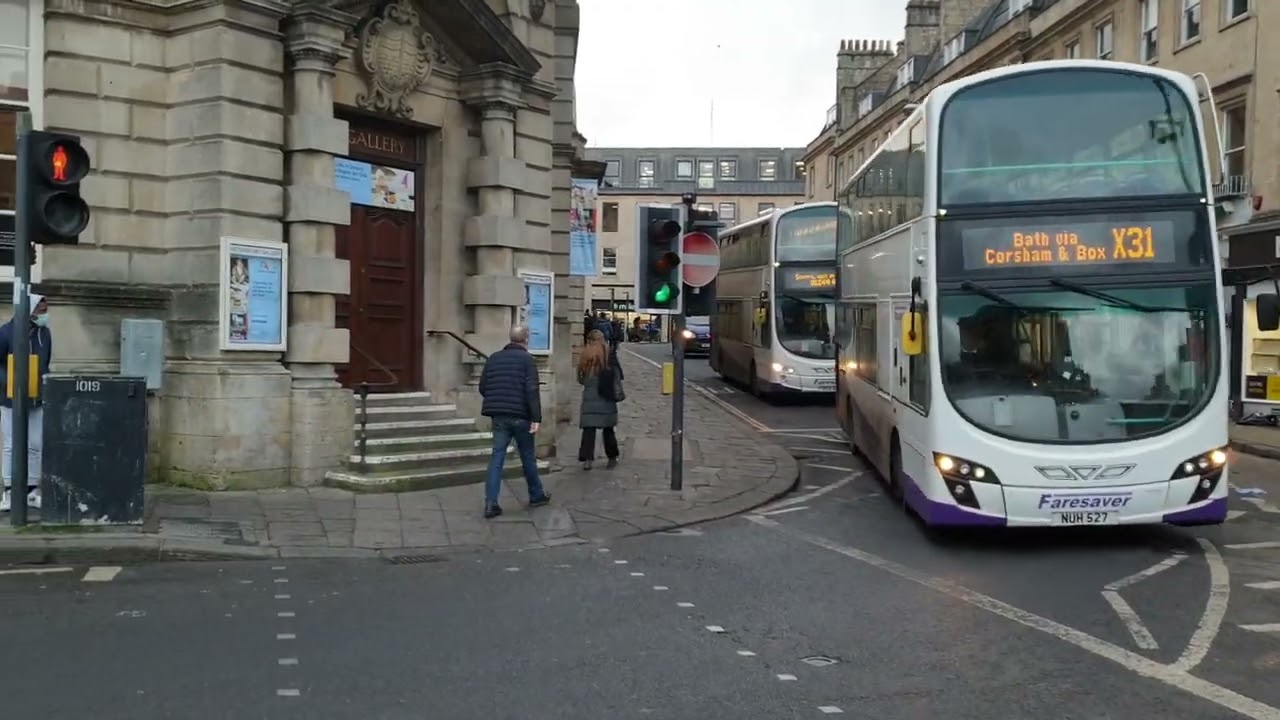 British traffic Mellor led GECElliot 1x2,1x3 and Non Siemens 1x3 in 1 Argyle St/2 Grand Parade, Bath