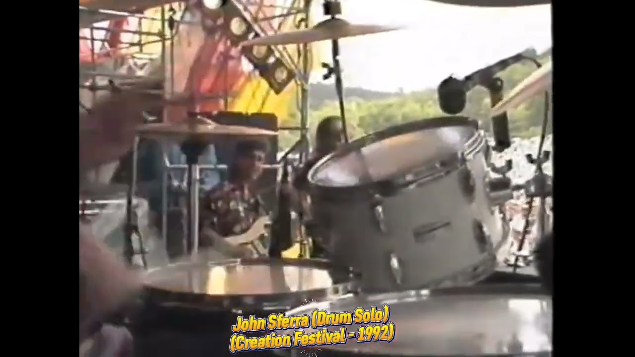 𝐉𝐨𝐡𝐧 𝐒𝐟𝐞𝐫𝐫𝐚, 𝐃𝐫𝐮𝐦 𝐒𝐨𝐥𝐨 Phil Keaggy's drummerIn 𝐓𝐞𝐥𝐥 𝐌𝐞 𝐇𝐨𝐰 𝐘𝐨𝐮 𝐅𝐞𝐞𝐥 (𝐂𝐫𝐞𝐚𝐭𝐢𝐨𝐧 𝐅𝐞𝐬𝐭𝐢𝐯𝐚𝐥 - 𝟏𝟗𝟗𝟐)