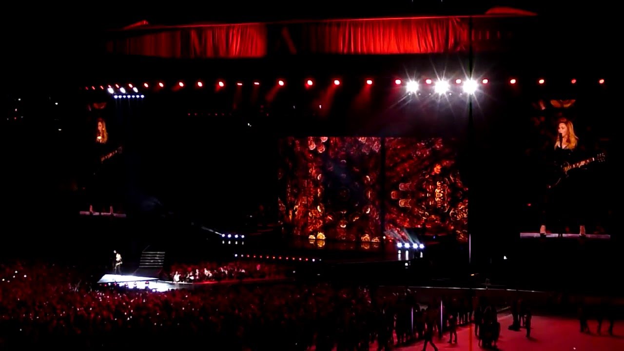 Madonna MDNA Tour - Opening -Tel Aviv 31/05/2012 (part 1)
