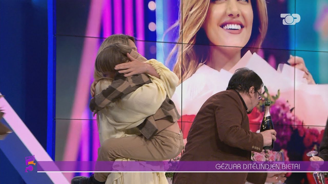 Bieta shtatz&euml;n&euml;? Kroi do nj&euml; v&euml;lla! Lajmi q&euml; surprizoi studion- Ftes&euml; n&euml; 5