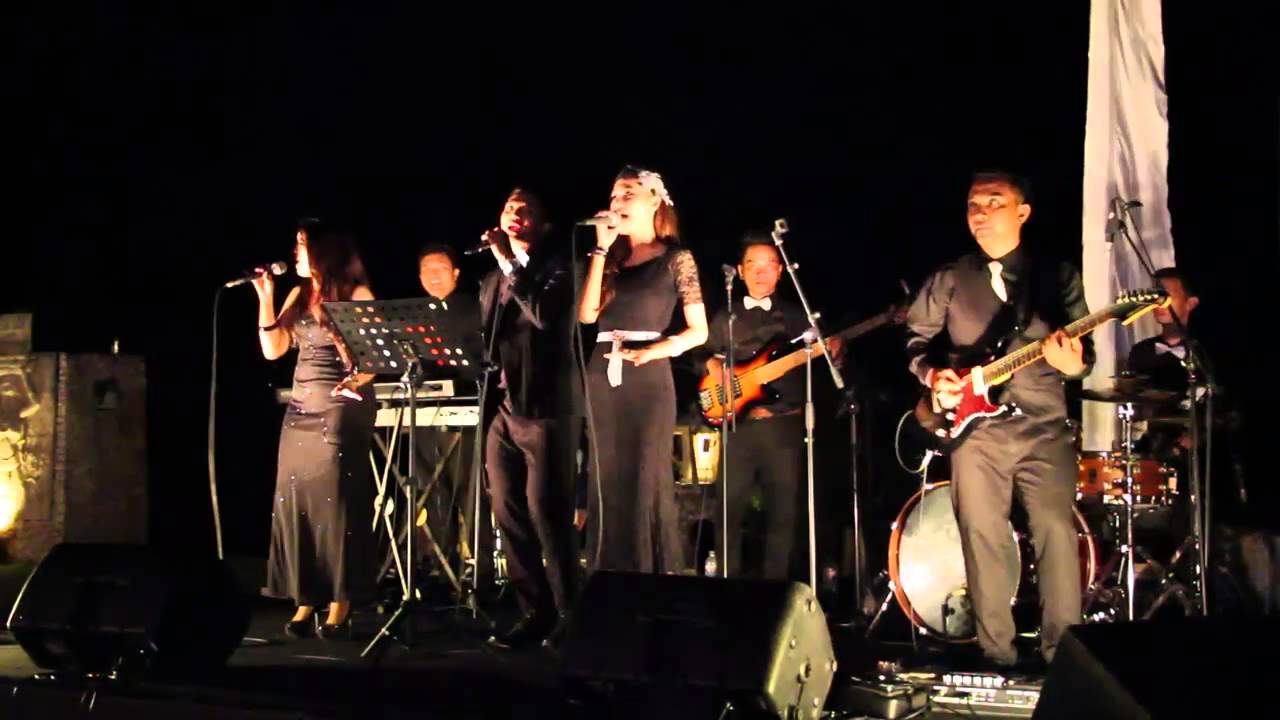 FUNHOUSE BAND BALI - LOVE ME LIKE YOU DO COVER