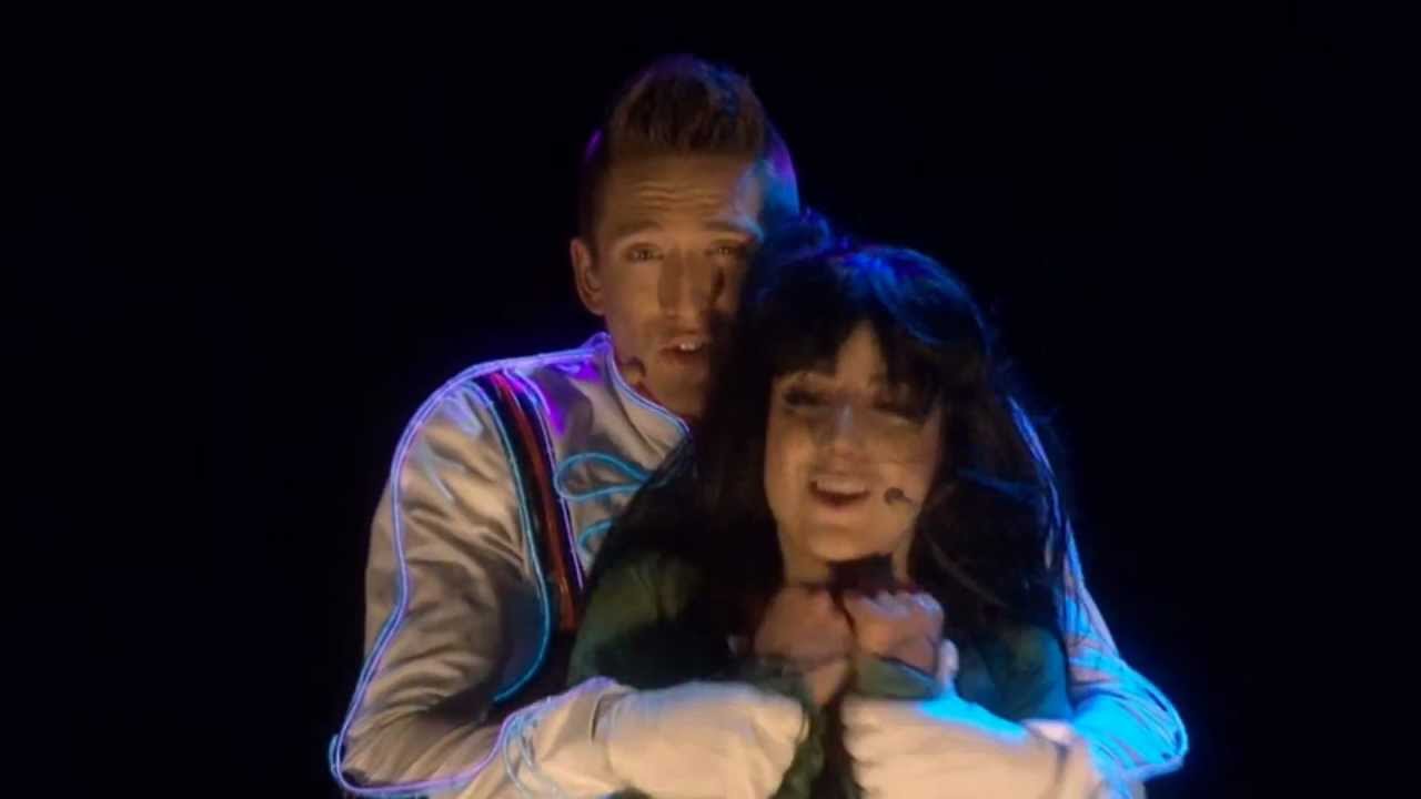 Öppningsnummer - Euphoria (Melodifestivalen 2013 Deltävling 1)
