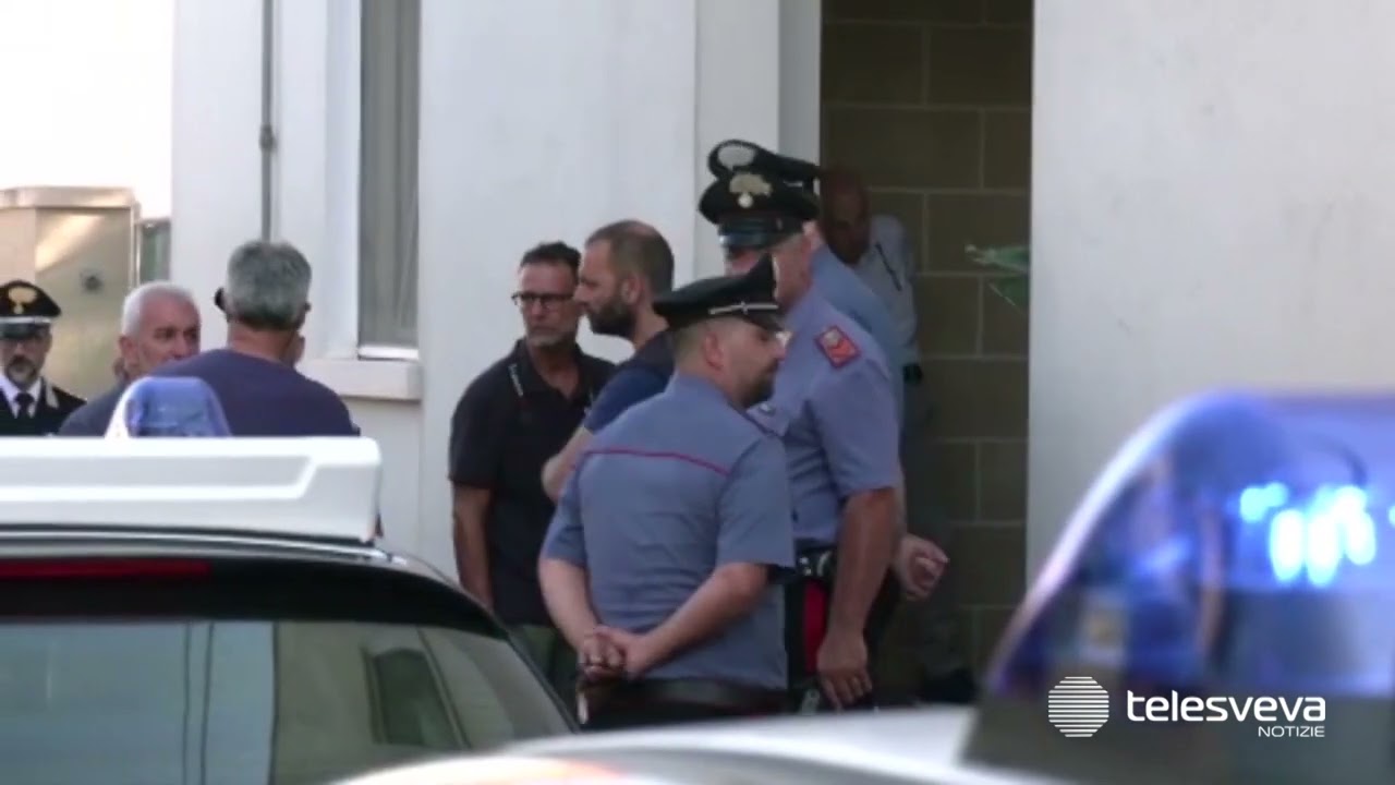 Racale, 21enne uccide la madre a colpi di ascia: “Mi aveva rimproverato per non aver salutato”
