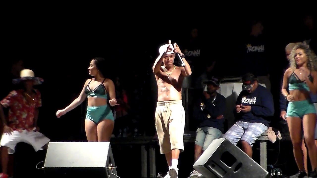 Mc troia em sao joao no carnaval 2019