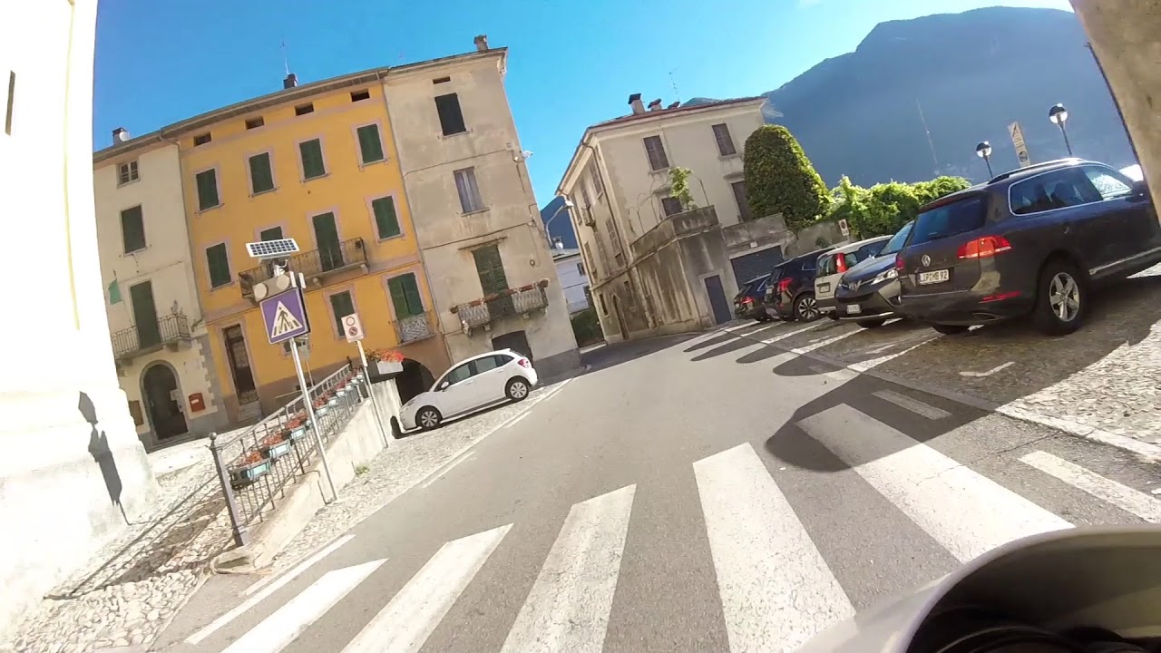 Lago di Como per Moto Guzzi