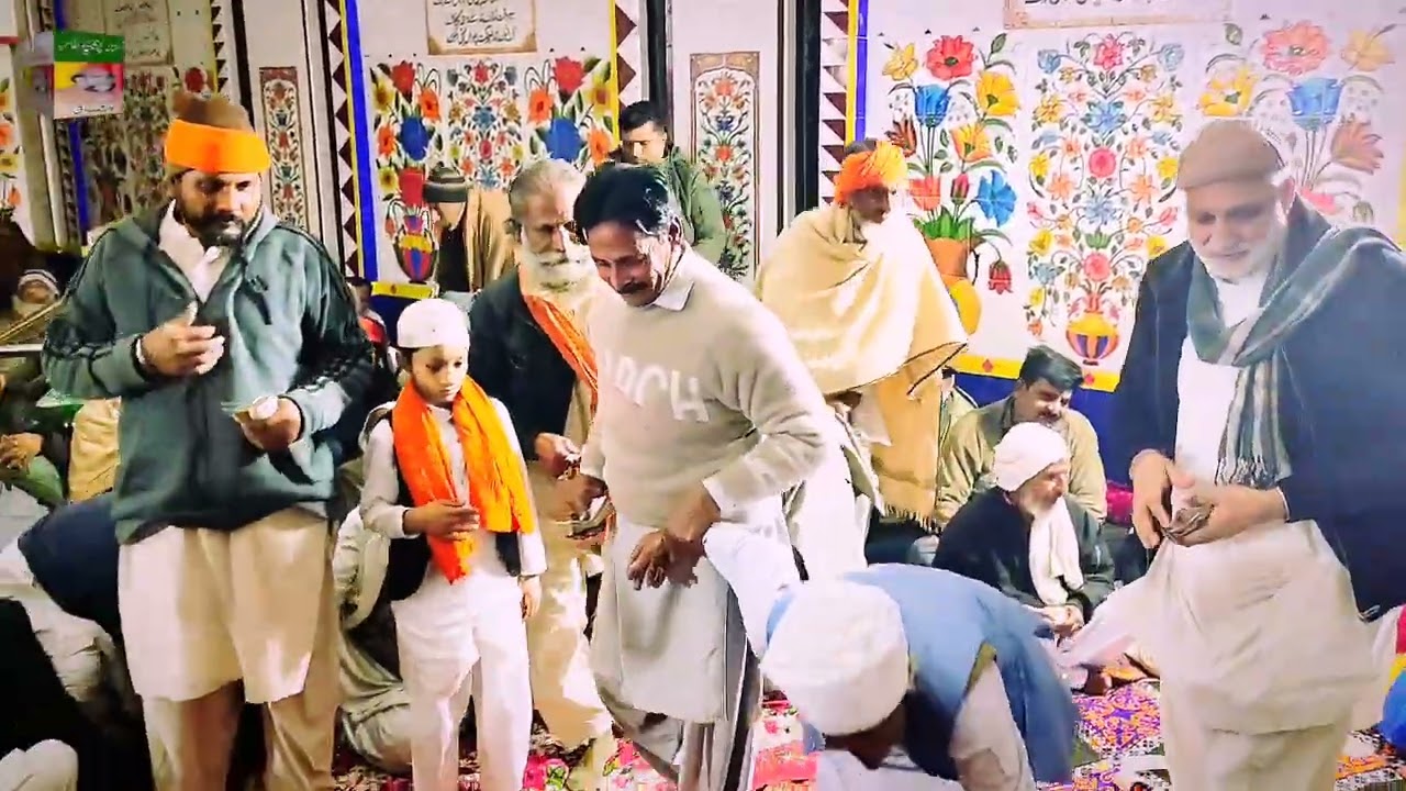 Farishton se Meri chalman talak jaya Nahin jata Qawali by Riaz Ameer Sajid Fareedi of Minchan Abad.