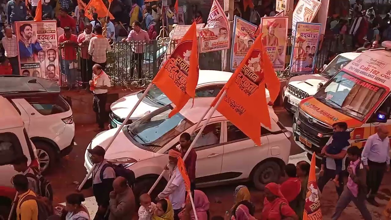 बागेश्वर धाम पदयात्रा दिल्ली से वृंदावन निकल चुकी है 🙏 जय श्री राम 🙏🥰