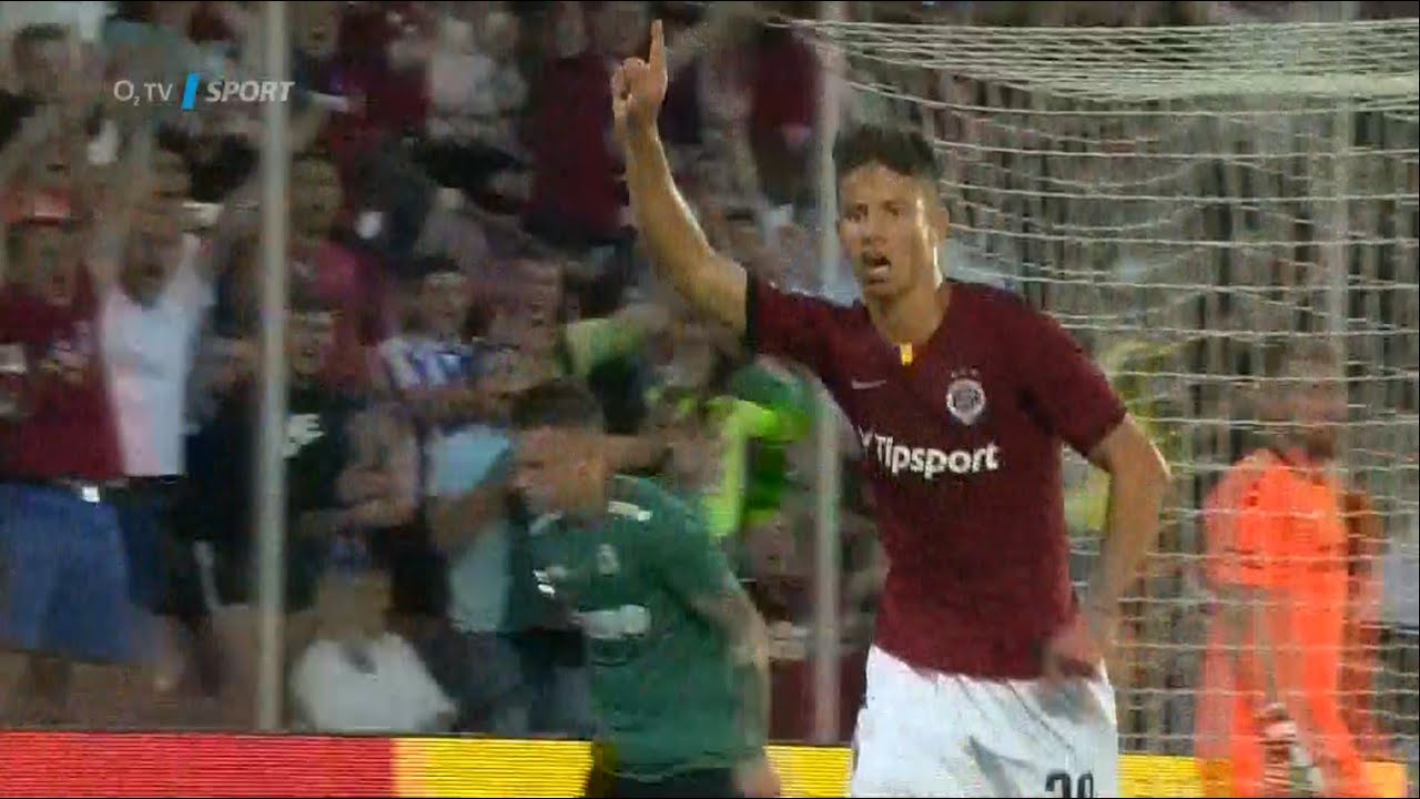 Fanoušci zvolili nejlepším hráčem sezony sparťana Adama Hložka