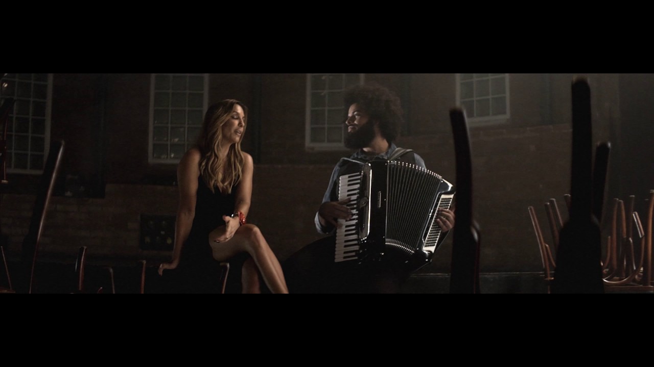 Serei pra ti - Mestrinho feat. Ivete Sangalo (CLIPE OFICIAL)