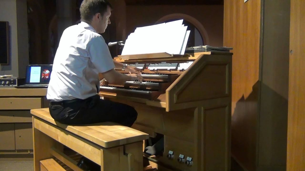 Antalffy-Zsiross Dezső (d'Antalffy): Madonna (Egy üvegfestmény)