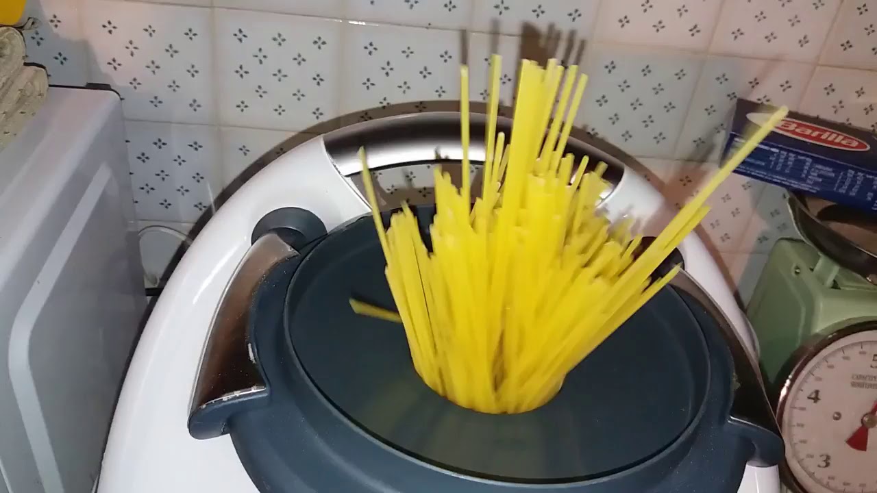 SPAGHETTI AGLIO OLIO E PEPERONCINO CON IL BIMBY