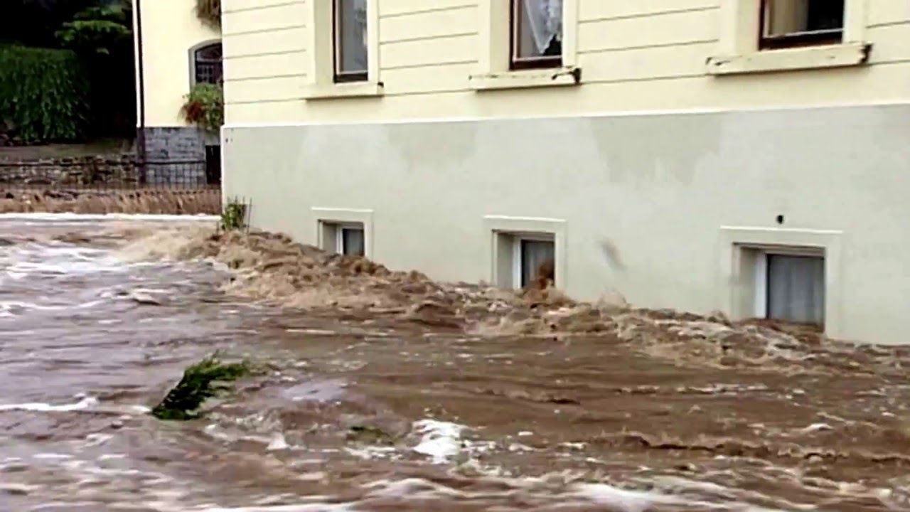 Hochwasser - Widerstehen oder Nachgeben