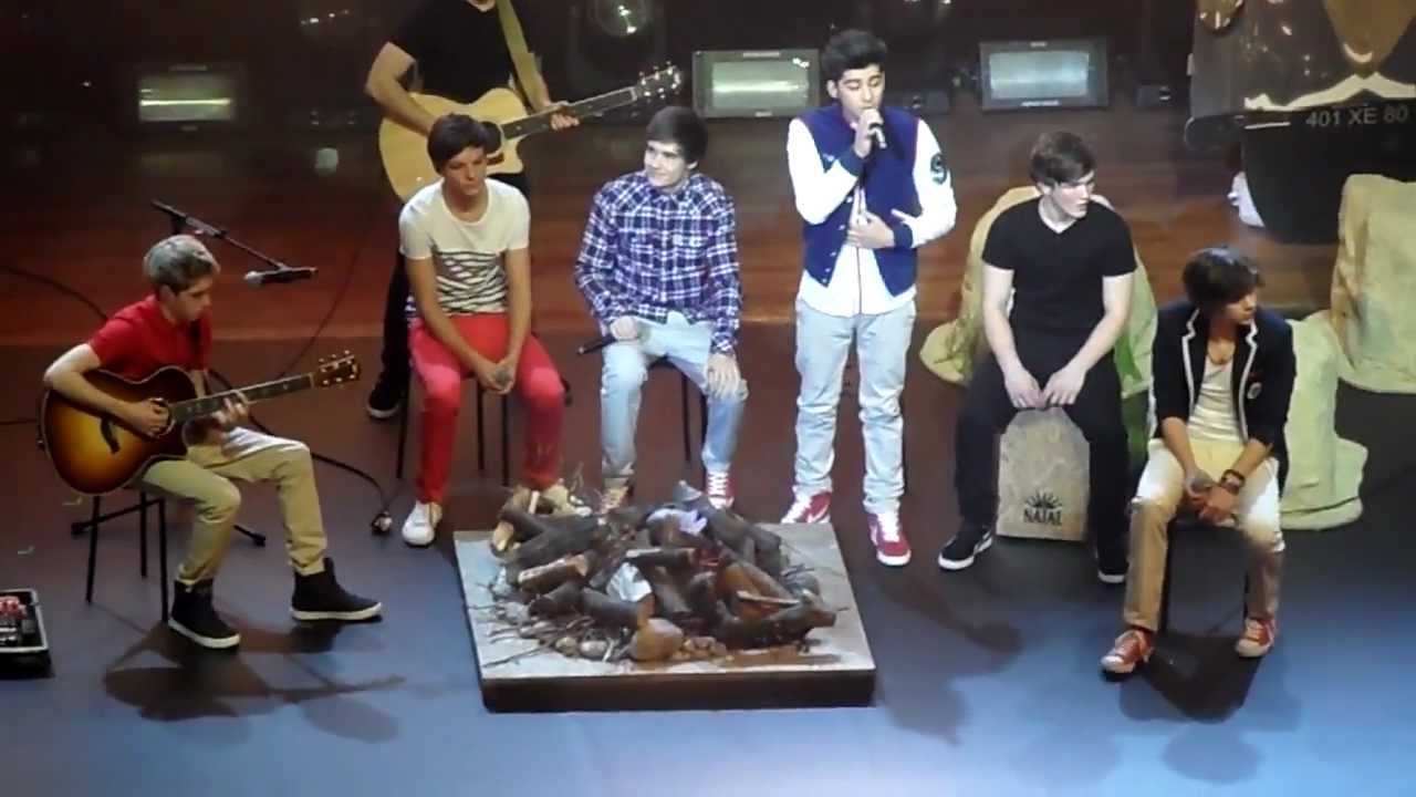 Song Mash Up - One Direction in Nottingham