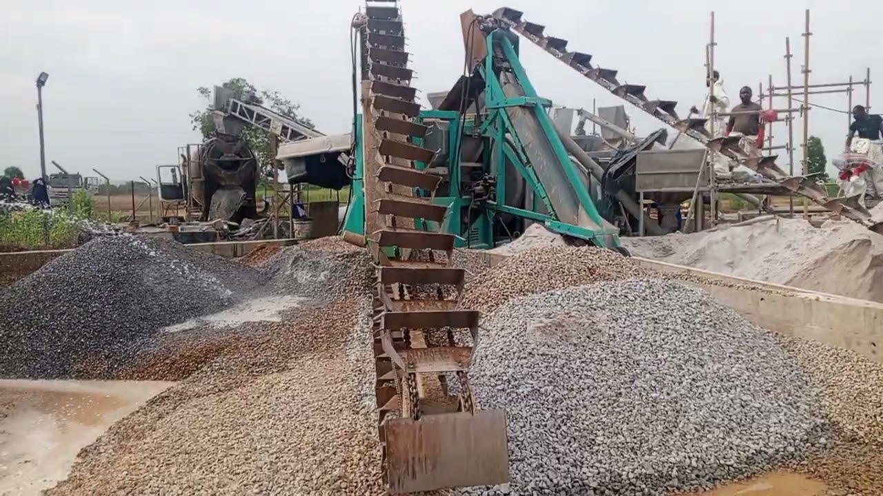 Fonctionnement d'une centrale à béton, #betonarme #beton #btp #geniecivil