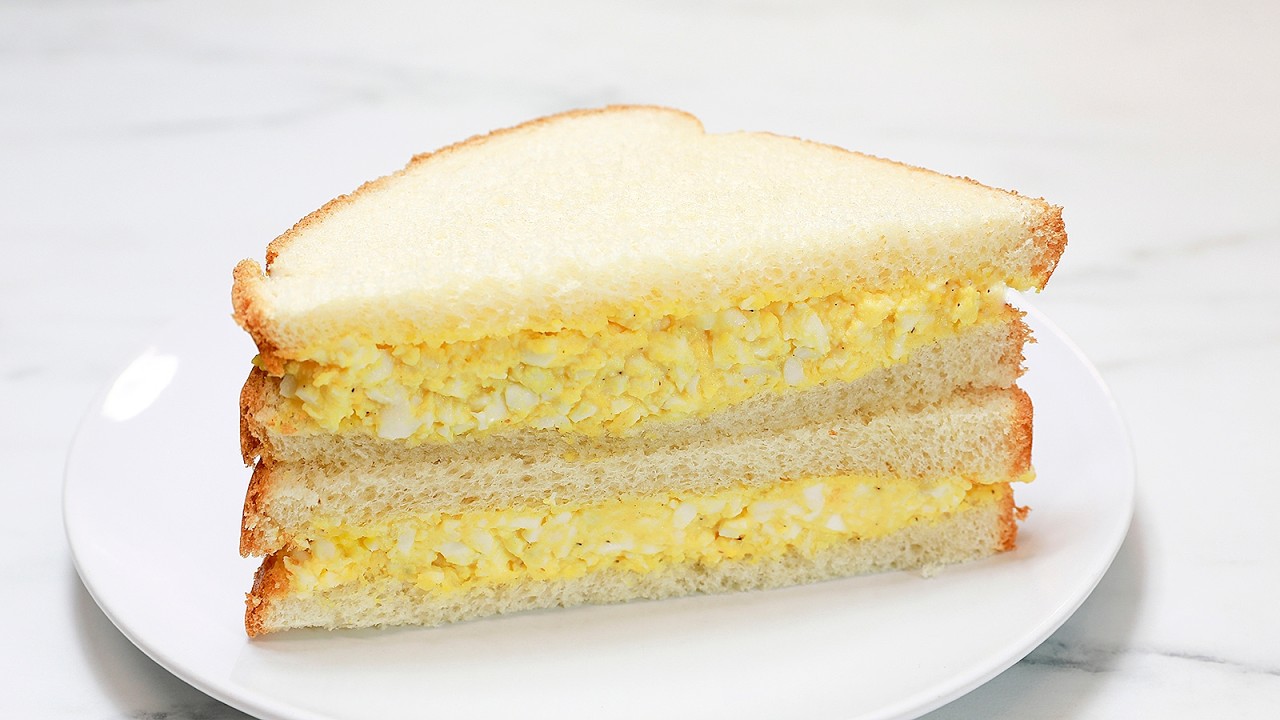 Easy & Cheap Boiled Egg Sandwich