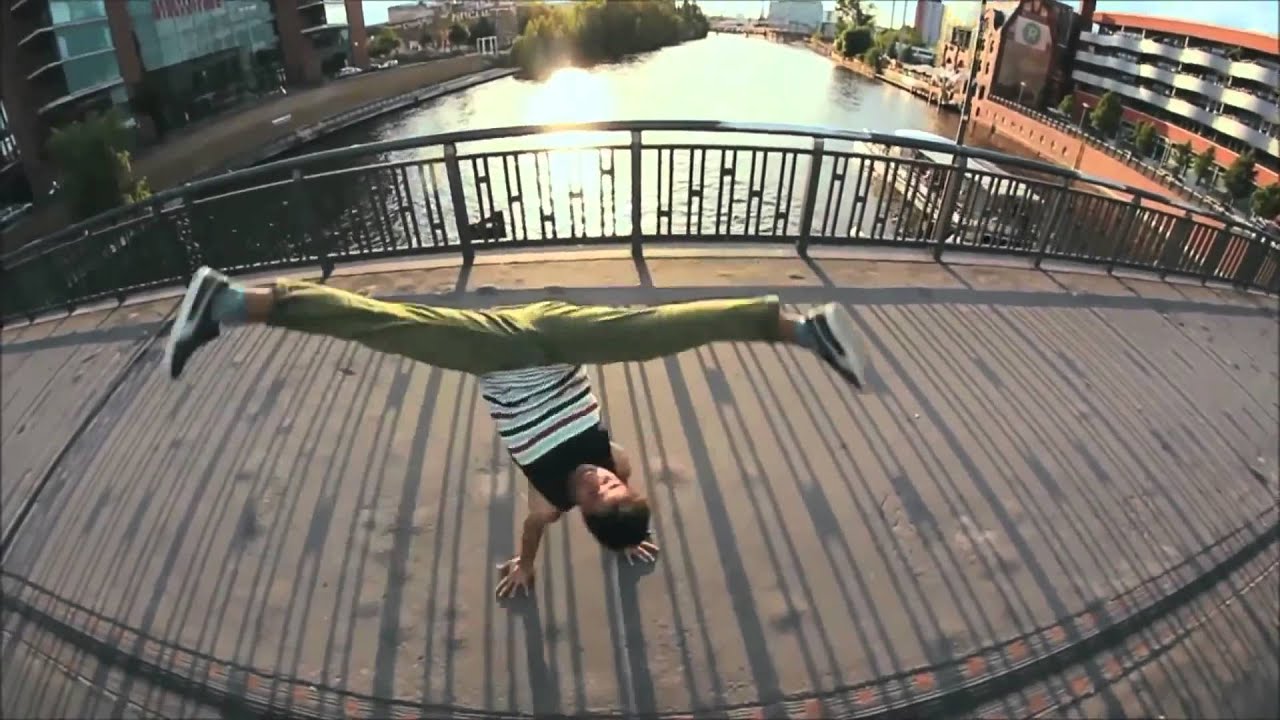 BBOYS POWERMOVES
