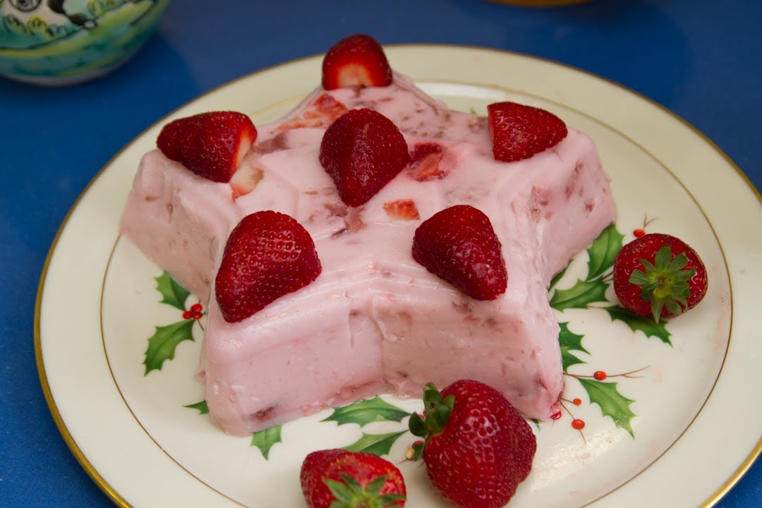 Gelatina de Yogurt de Fresa y Mermelada