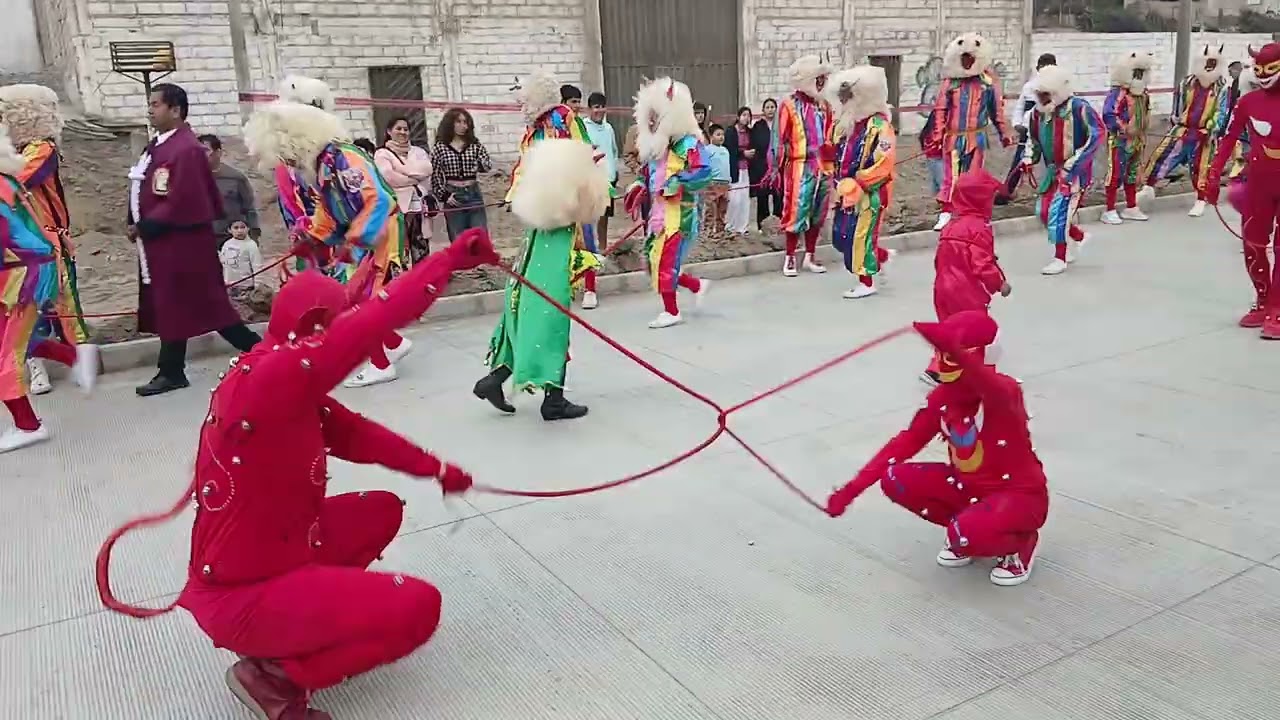 Danza de los diablos de huanchaco trujillo Perú 