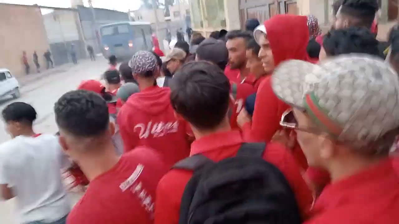 منع دخول الحمراوة الى الملعب في شلف.