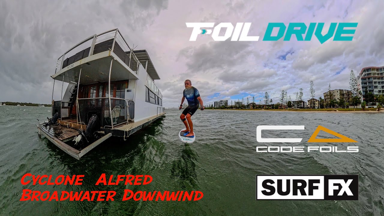 Cyclone Alfred Broadwater Foil Drive Downwind