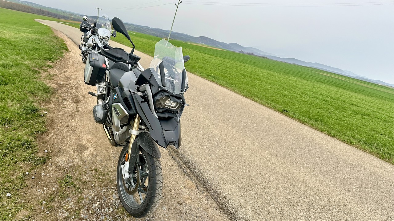 Motorrad-Gruppenausfahrt durchs Hegau Richtung Schwarzwald 🏍️ (3D-Route mit Slideshow)
