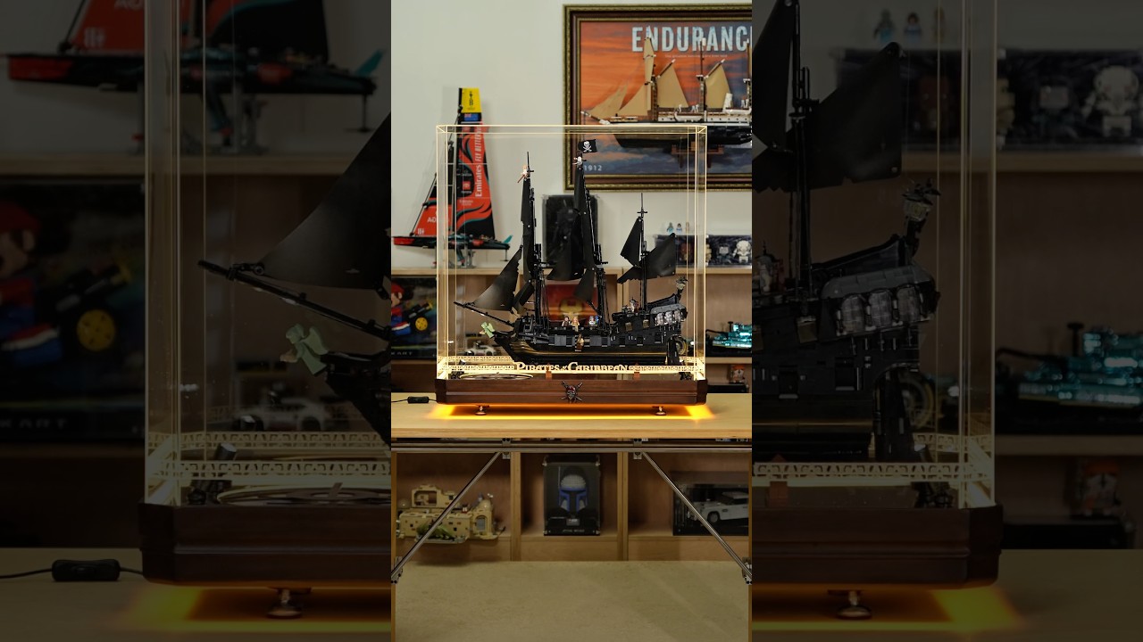 A Museum-Grade Display for LEGO Black Pearl!#legocollection #theblackpearl #jacksparrow  #lego