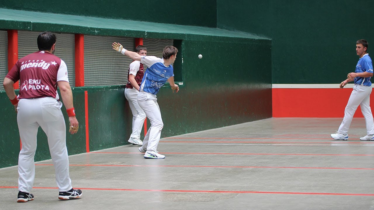 Open Esku Pilota 2024 - Lever de rideau - M.Etcheverry-Etchamendy contre Larrechea-Lazcano