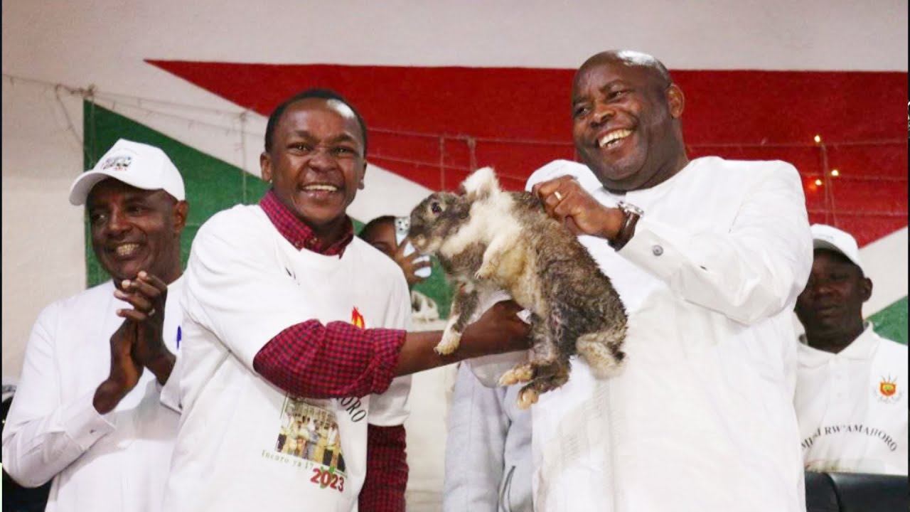 #Ismael GASORE Yahaye #Umukuru w'Igihugu urukwavu🐇 yise #Burundi, murumuri rw'Amahoro