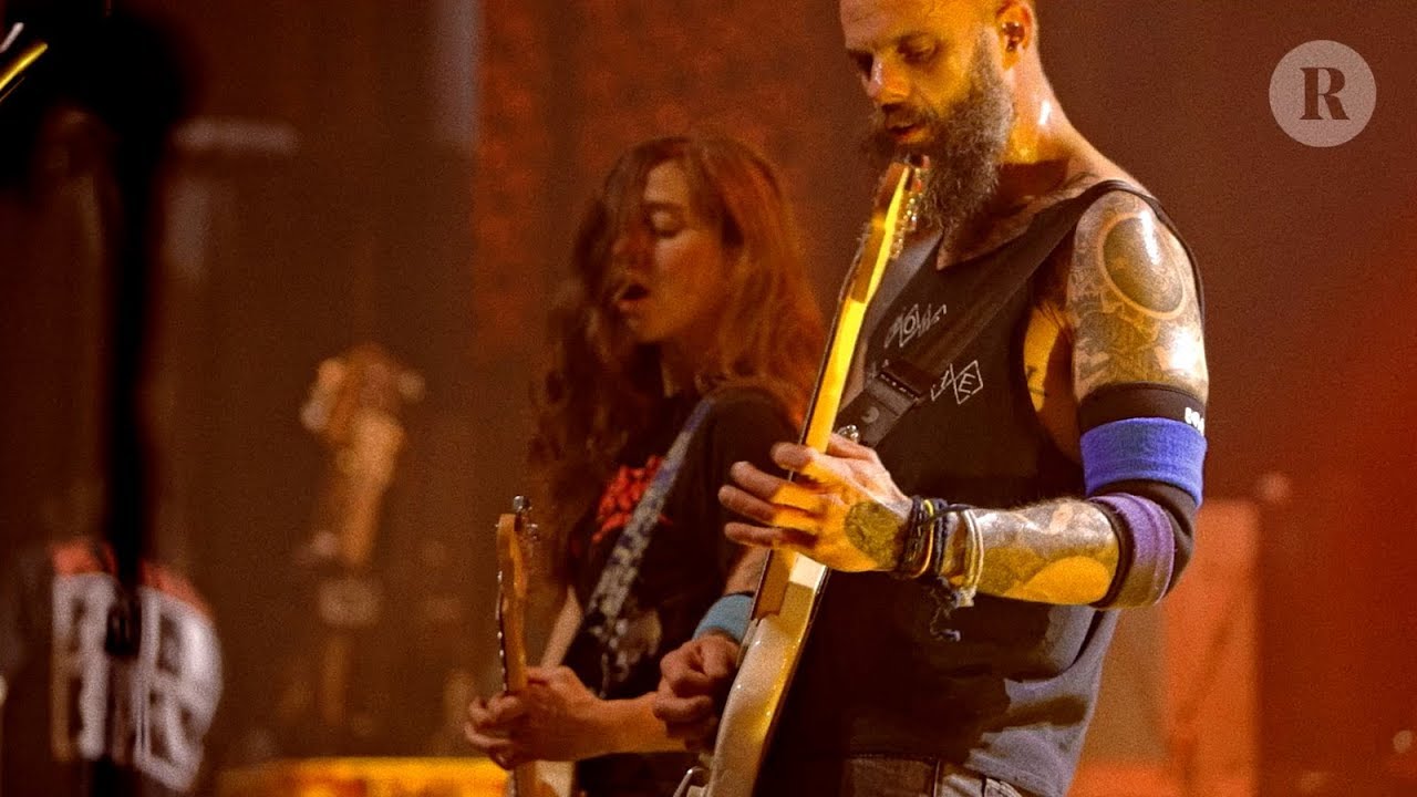 Baroness Extended Live Version of 