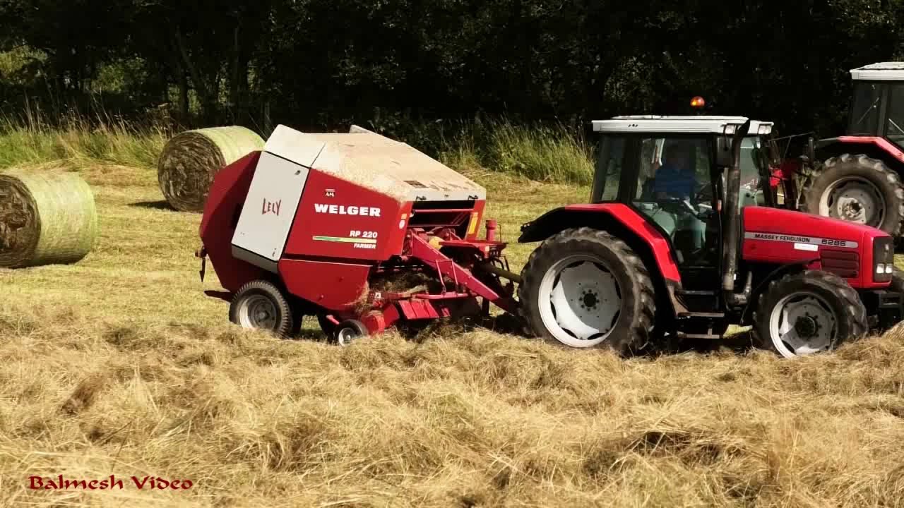Making Haylage with Welger Round Baler and MF 6265.