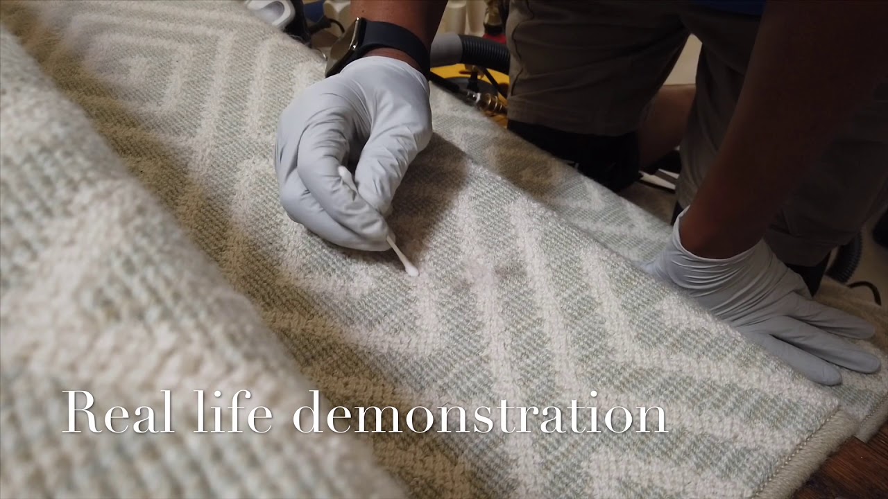 How to remove red synthetic dye from wool fibers. Red dye removal. Wool carpet cleaning Atlanta.