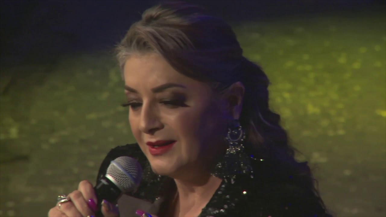 Paulina Tamayo - Por T&iacute; Llorando