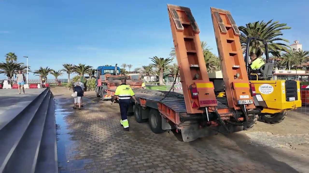 Realität 4.2.26 Maspalomas Großbaustelle Faro ... mit Hochdruck wird hier gearbeitet...