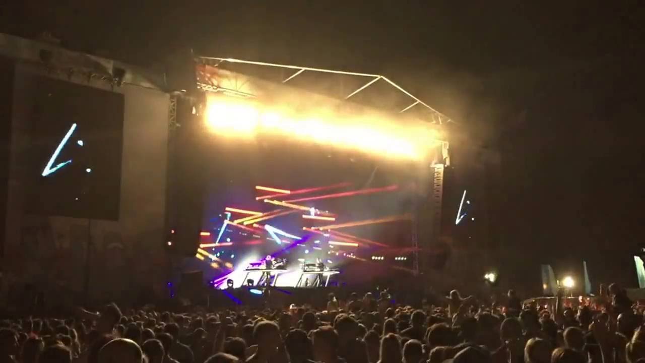 New Disclosure song - Boss - Premiere at Wildlife Festival 2016