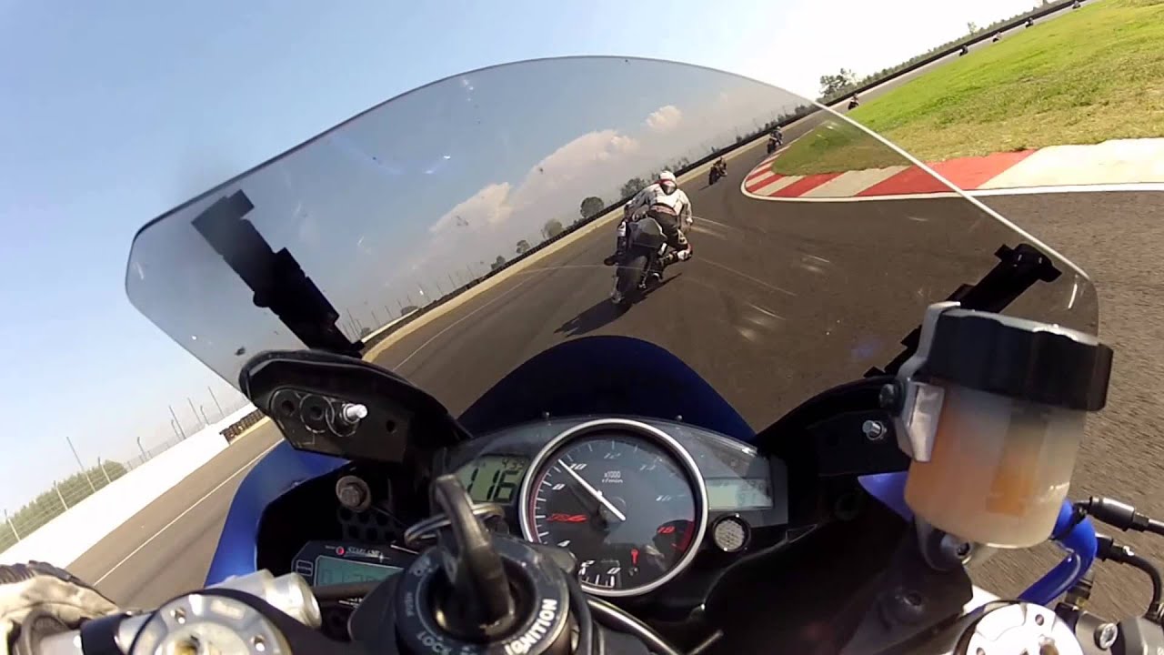 Giova - Yamaha R6 '08- Circuito Tazio Nuvolari Cervesina (PV)