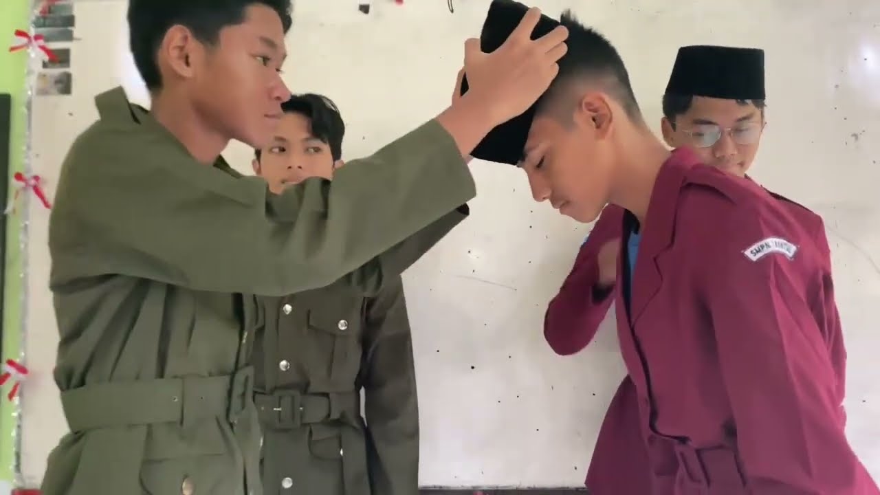 FILM PENDEK KARYA SISWA SMPN 2 Bantul Kelas 8A dengan JUDUL 